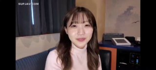 新晋老哥，酒店约操长腿小姐姐，抓起大屌69互舔，主动骑乘位打桩机，特写视角后入