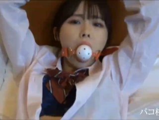 校园女神下海--小小小美女❤️大姨妈来了，小绵条塞逼里，穿衣仙女，脱衣模特儿，这身材和下体爱了爱了！第02集